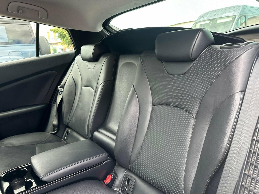 Toyota Prius Excel Silver #18