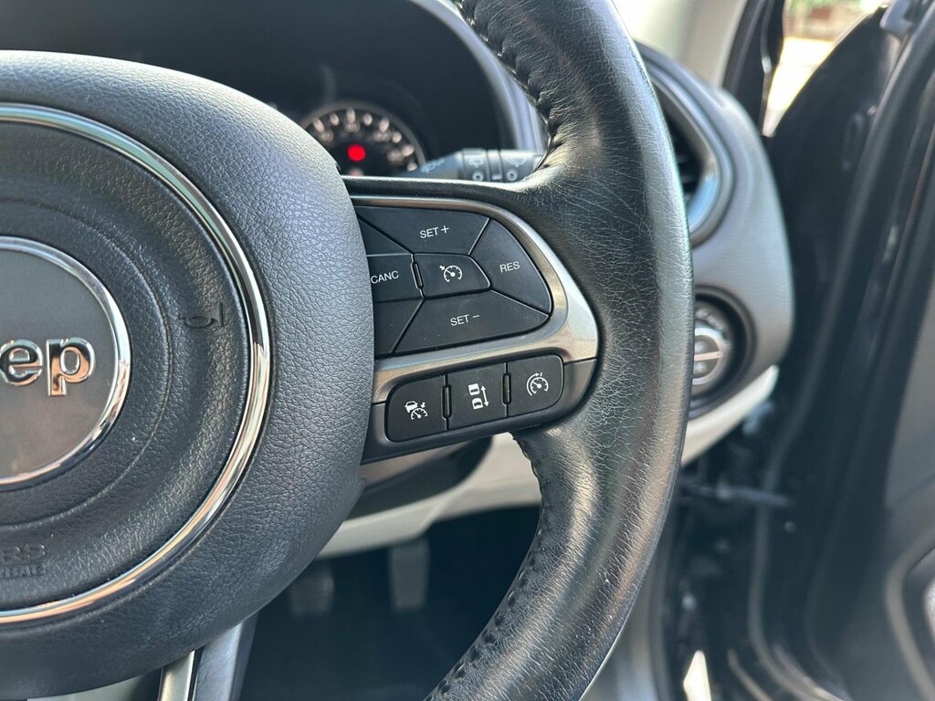 Jeep Renegade  Black #40