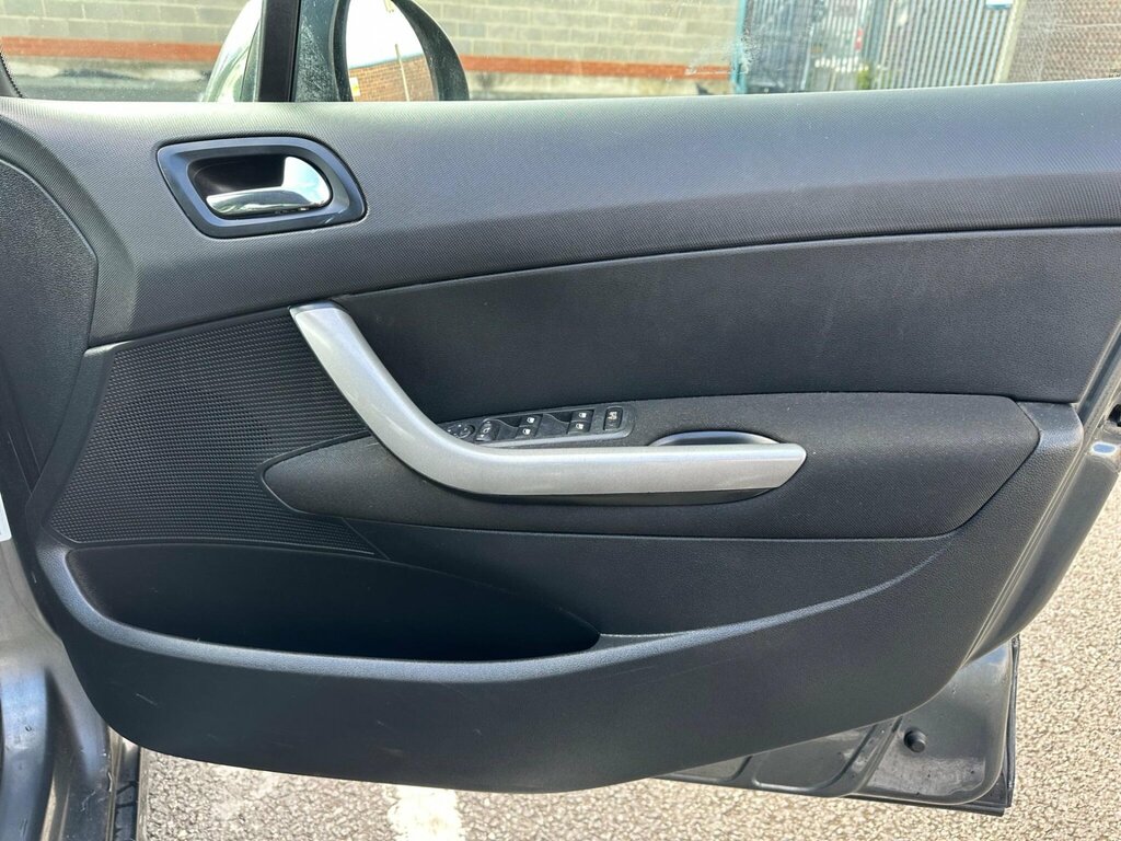 Peugeot 308 1.6 Vti Se Silver #23