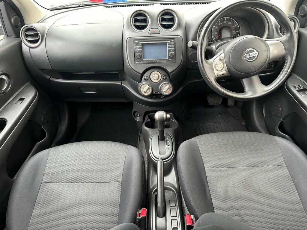 Nissan Micra Tekna Dig-s Silver #22