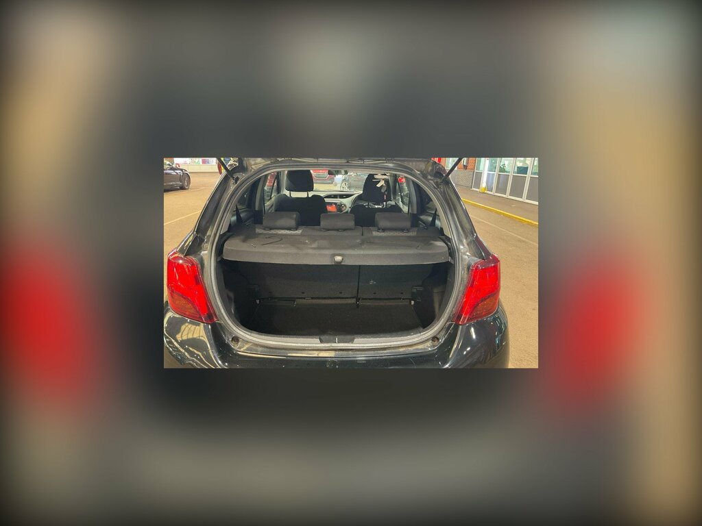 Toyota Yaris Hatchback Blue #6