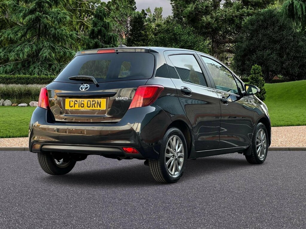 Toyota Yaris 1.33 Dual Vvt-i Icon Euro 6 CP16ORN Black #6