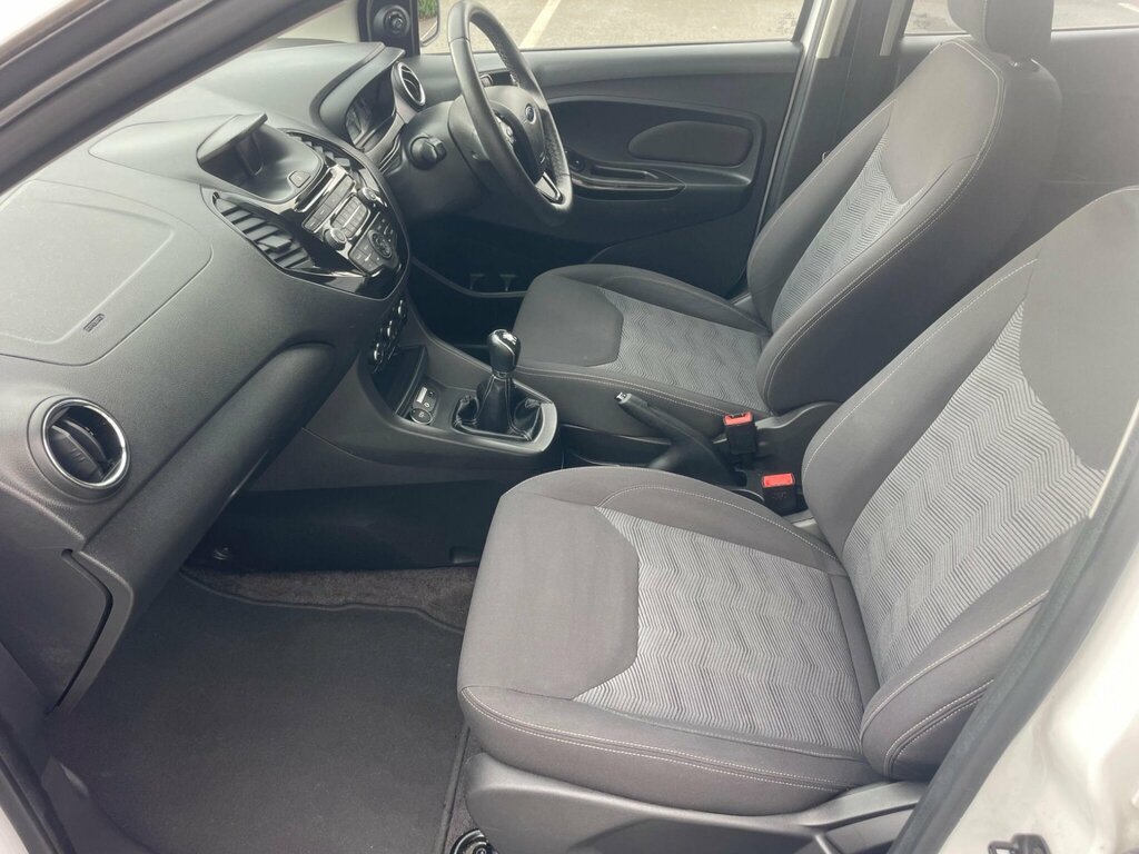 Ford KA+ 1.2 85 Zetec White #9