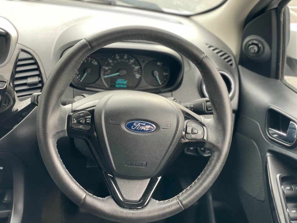 Ford KA+ 1.2 85 Zetec White #12