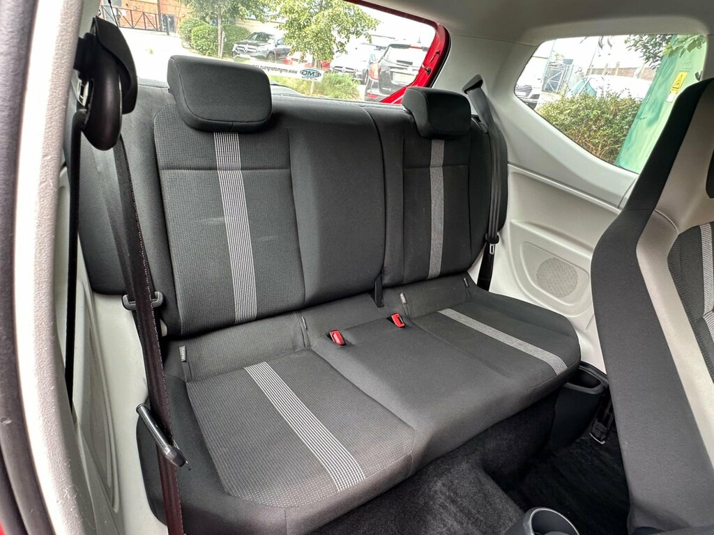Volkswagen Up Up White #11