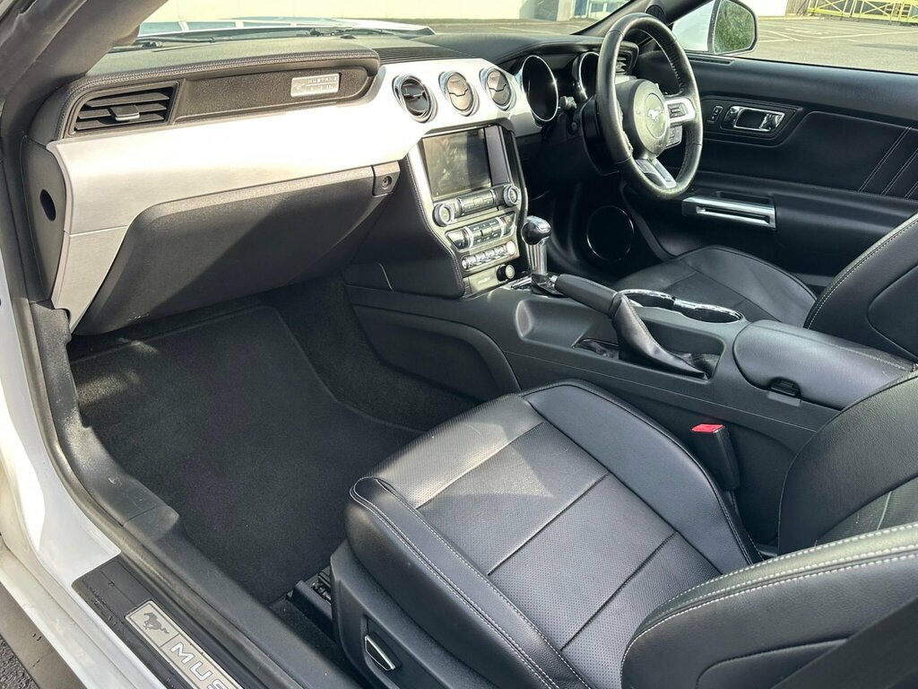 Ford Mustang 5.0 V8 Gt Fastback Euro 6 White #9