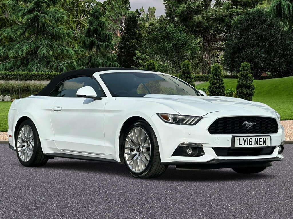 Ford Mustang 2.3T Ecoboost Selshift Euro 6 White
