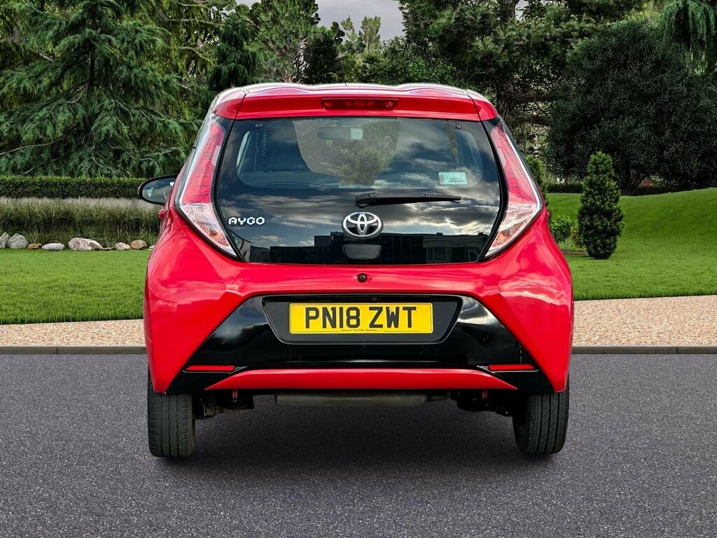 Toyota Aygo 1.0 Vvt-i X-play Euro 6 Red #5