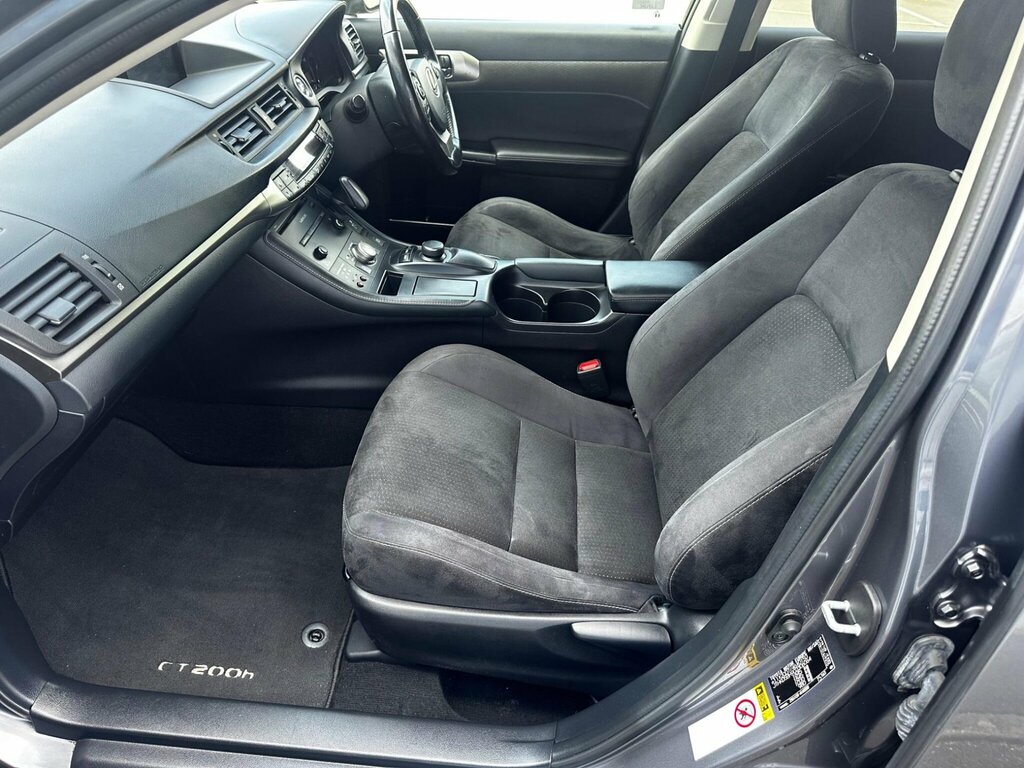 Lexus CT 1.8 200H Luxury Cvt Euro 6 Ss Red #11