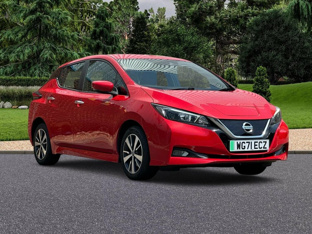 Nissan Leaf 40Kwh Acenta Red