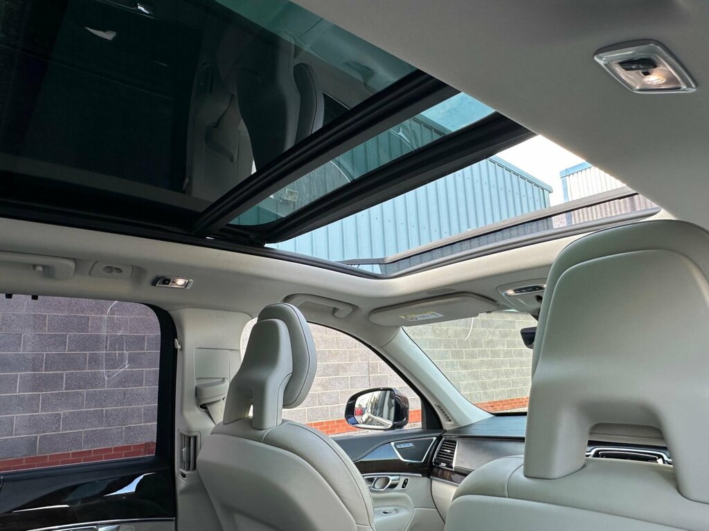 Volvo XC90 Xc90 T8 Momentum Twin Engine Grey #28