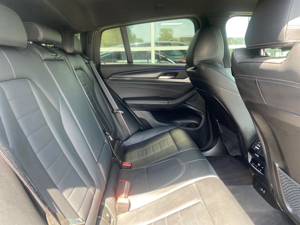 BMW X4 Suv  #17