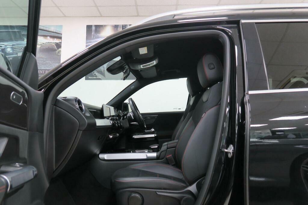 Mercedes-Benz GLB Class 2L Amg Black #7