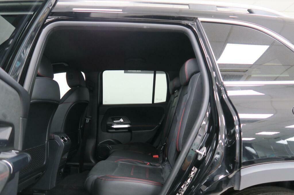 Mercedes-Benz GLB Class 2L Amg Black #9