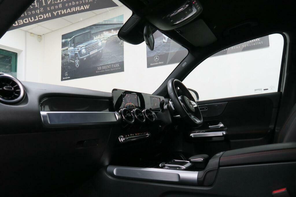 Mercedes-Benz GLB Class 2L Amg Black #6