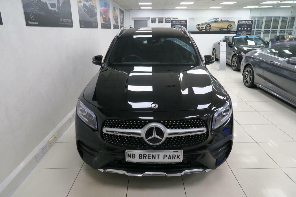 Mercedes-Benz GLB Class 2L Amg Black #1