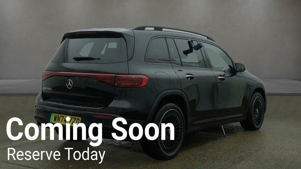 Mercedes-Benz EQB Amg Line Grey #1