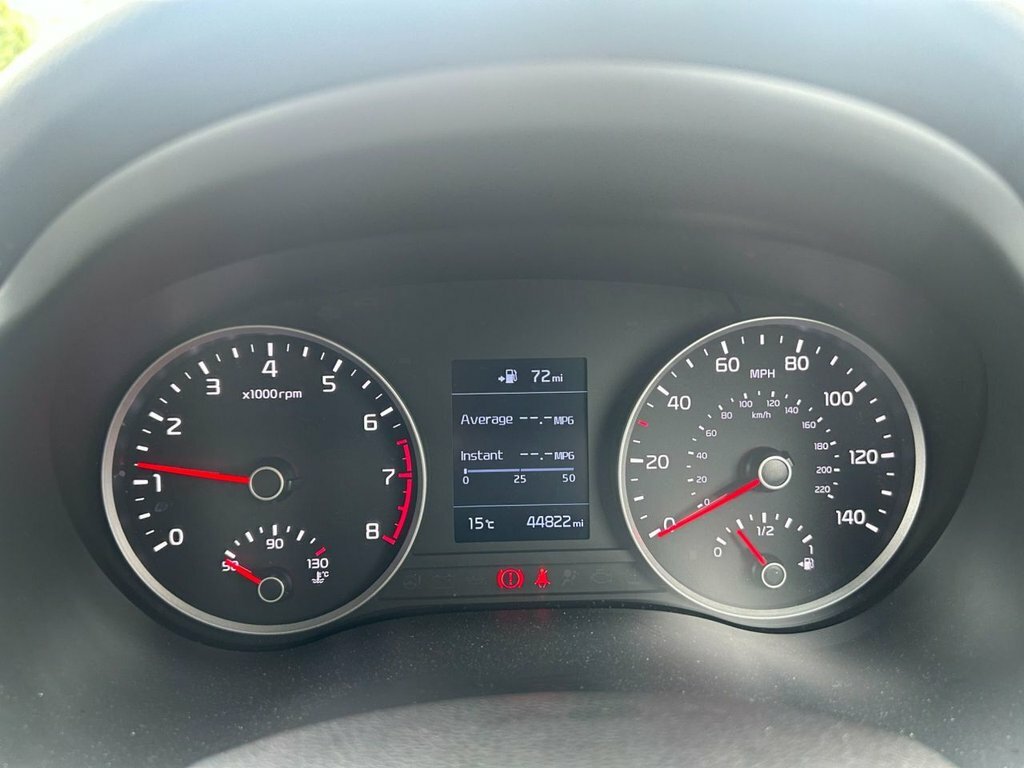 Kia Stonic 1.0T Gdi 2 Red #10