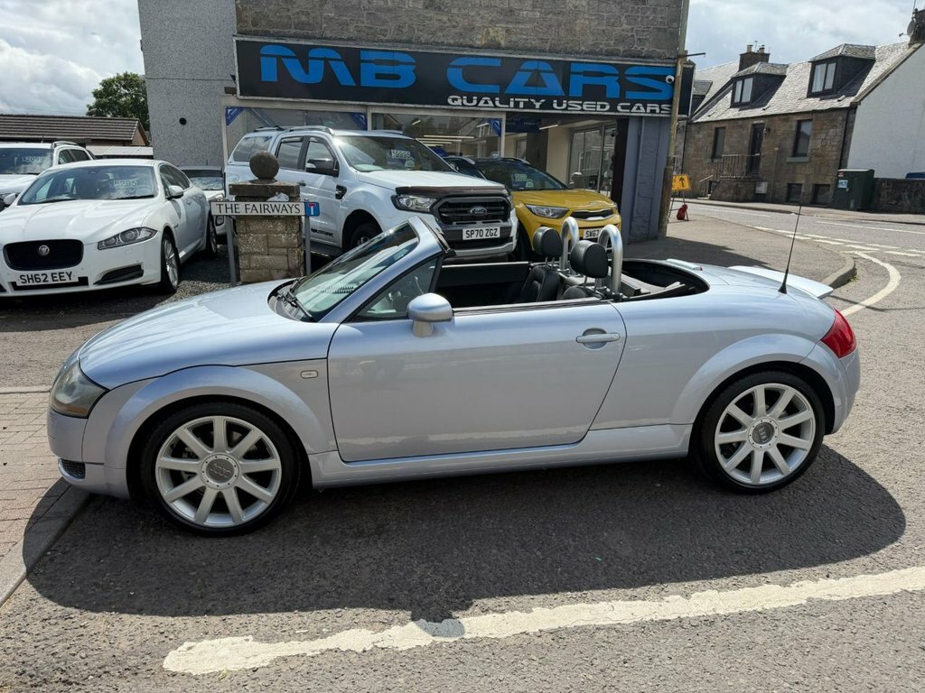 Audi TT 1.8L Null Silver