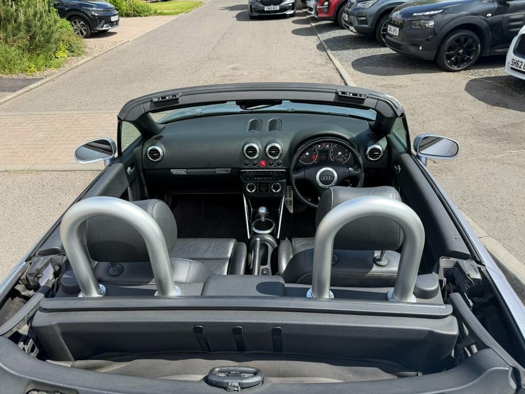 Audi TT Roadster 1.8 Roadster Blue #8