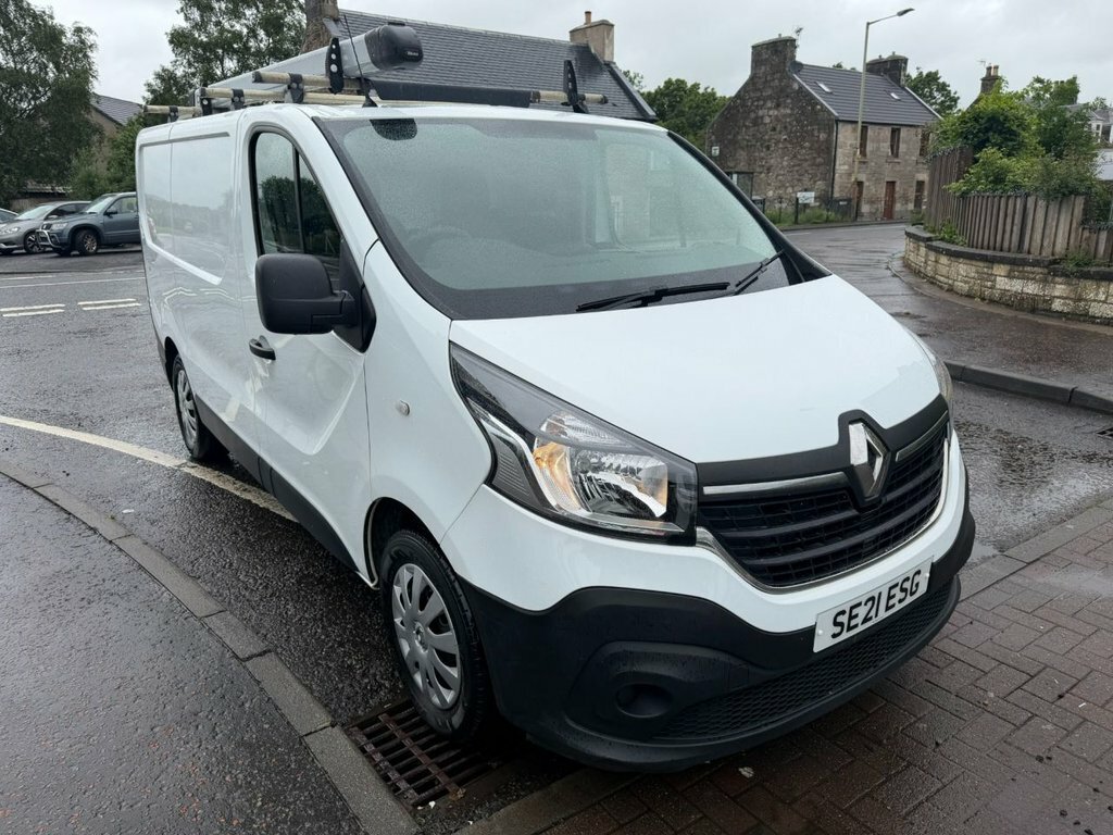Renault Trafic 2L Business White #4