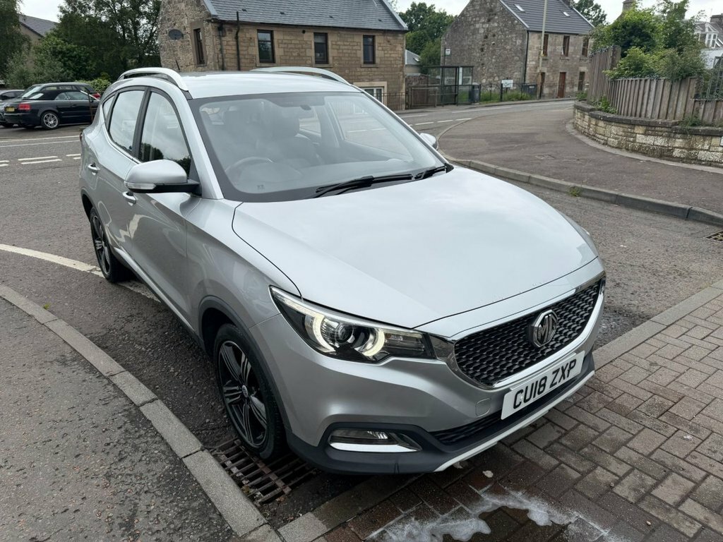 MG ZS 1L Exclusive Silver #4