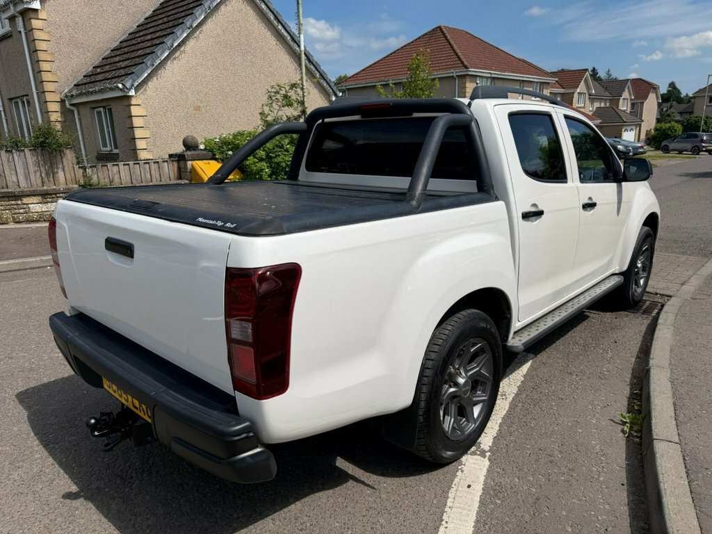 Isuzu D-Max 2.5L Blade White #6