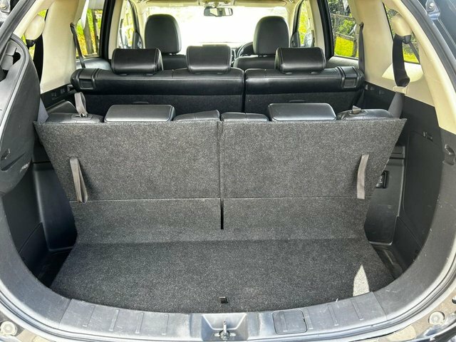 Mitsubishi Outlander 2.2 Di-d 3 Black #19