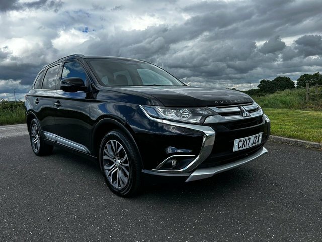 Mitsubishi Outlander 2.2 Di-d 3 Black #8