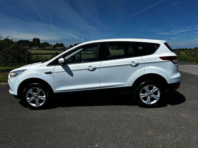 Ford Kuga 2.0 Tdci Zetec Suv 2Wd Euro 6 S White #2