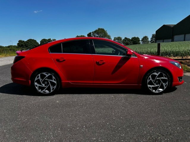 Vauxhall Insignia 1.6 Cdti Sri VX Line Hatchback E Red #2