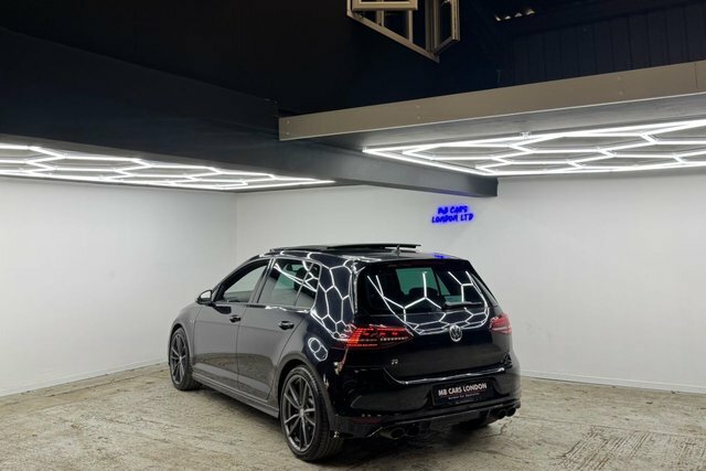 Volkswagen Golf 2014 2.0 Tsi Bluemotion Tech R Hatchback Petro GV64XUT Black #2