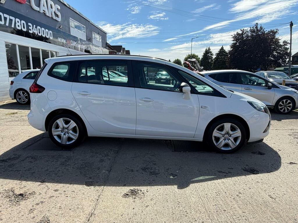 Vauxhall Zafira Tourer 1.4T 16V Exclusiv Euro 5 VO15YYM White #5
