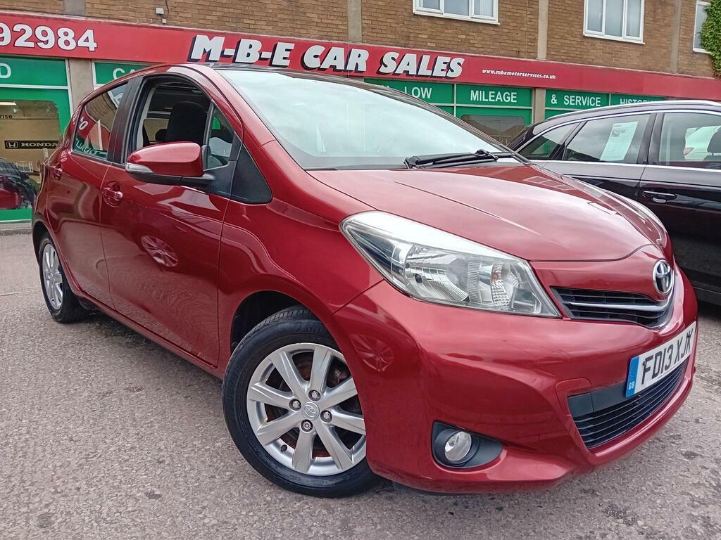 Toyota Yaris 1.33 Dual Vvt-i T Spirit Euro 5 Red