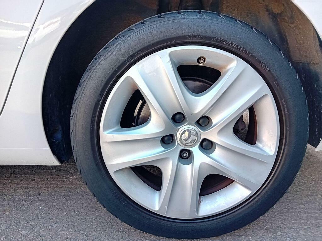 Vauxhall Zafira Tourer Tech Line Cdti Black #13