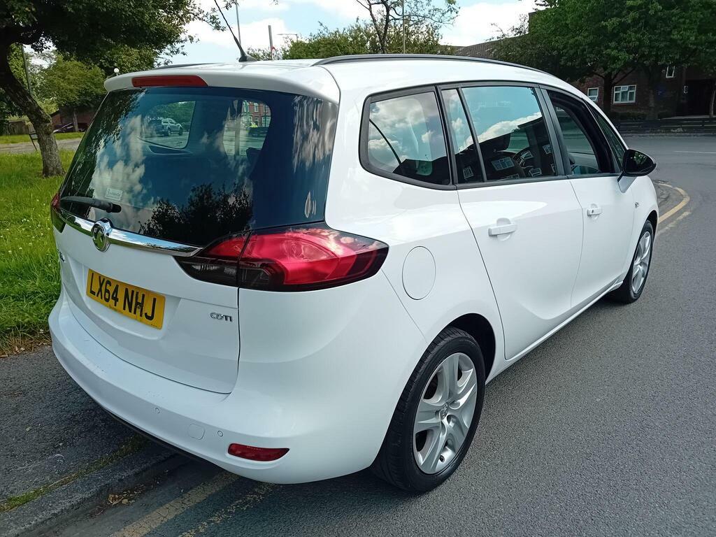 Vauxhall Zafira Tourer 2.0 Cdti Exclusiv Euro 5 White #4