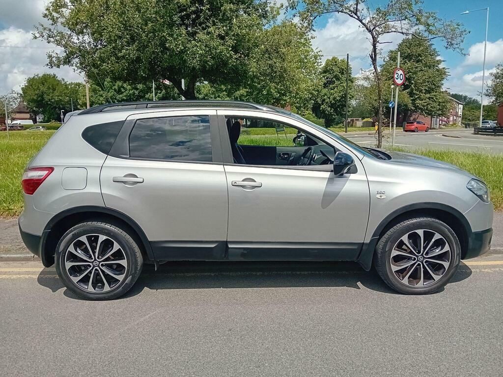 Nissan Qashqai Acenta Dci White #3
