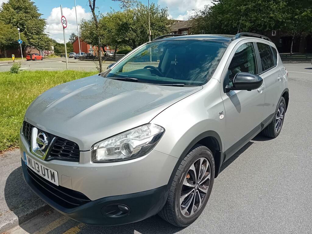 Nissan Qashqai Acenta Dci White #9