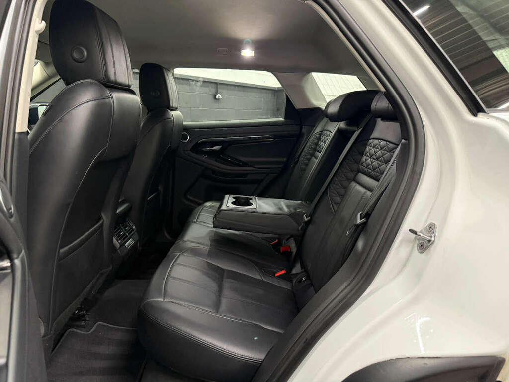 Land Rover Range Rover Evoque 1.5 Range Rover Evoque Hse P300e 4Wd SH70VHK White #4