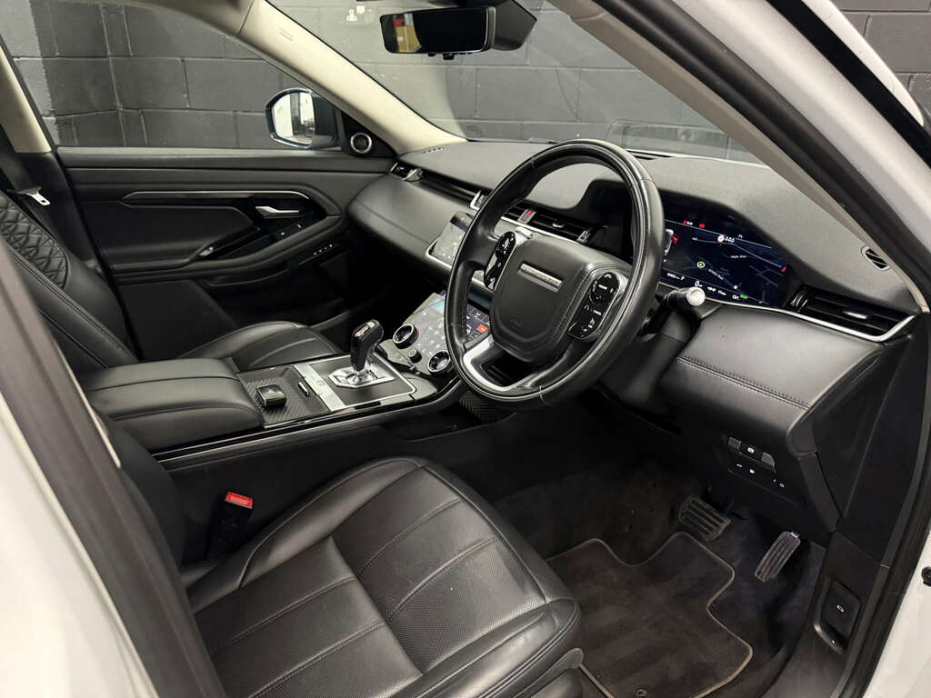 Land Rover Range Rover Evoque 1.5 Range Rover Evoque Hse P300e 4Wd SH70VHK White #3
