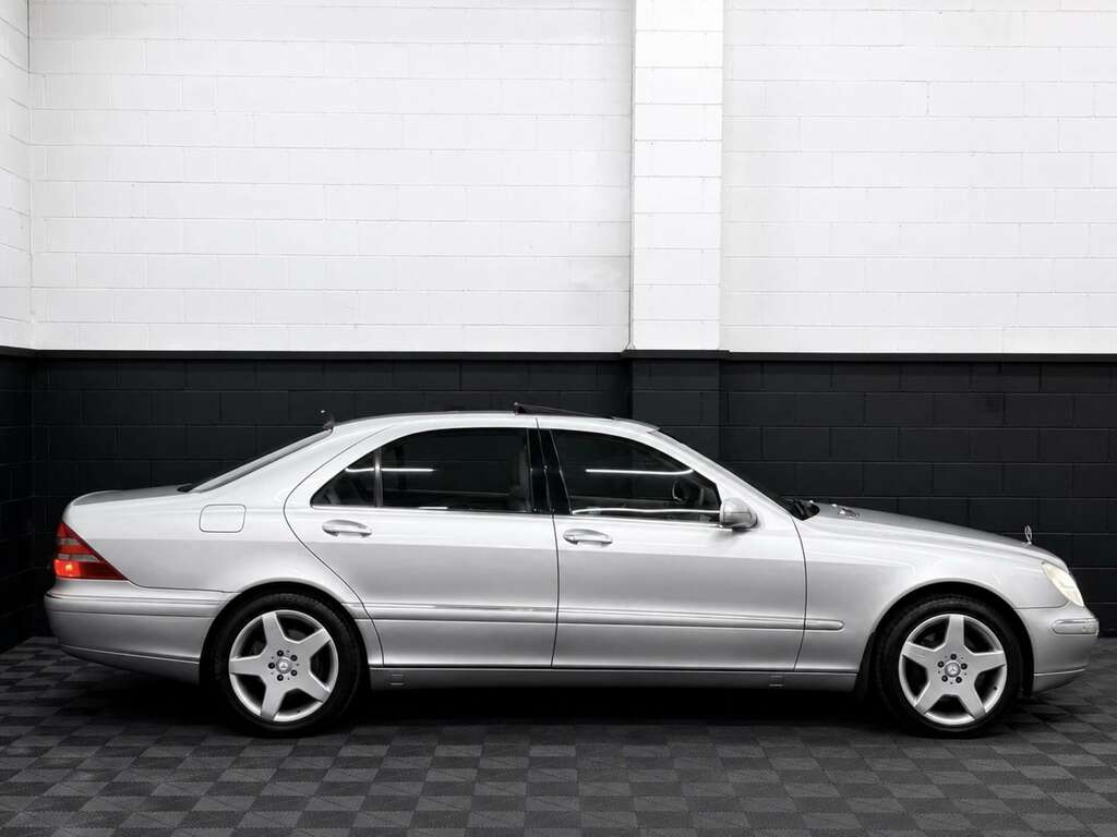 Mercedes-Benz S Class 5.4 S55 Amg 360 Bhp Saloon Black #2