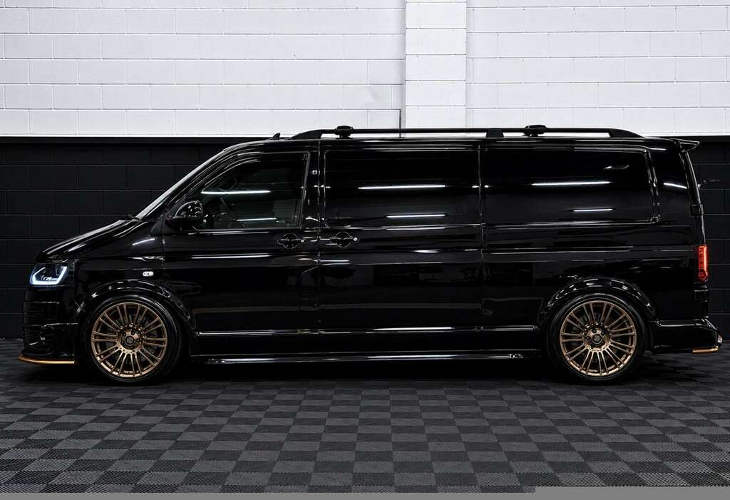 Volkswagen Transporter 2.0 Transporter T28 Highline 114 Tdi Bluemotion Te JH59DUB Black #6