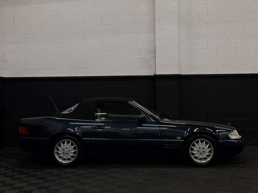 Mercedes-Benz SL Class 3.2L Silver #1
