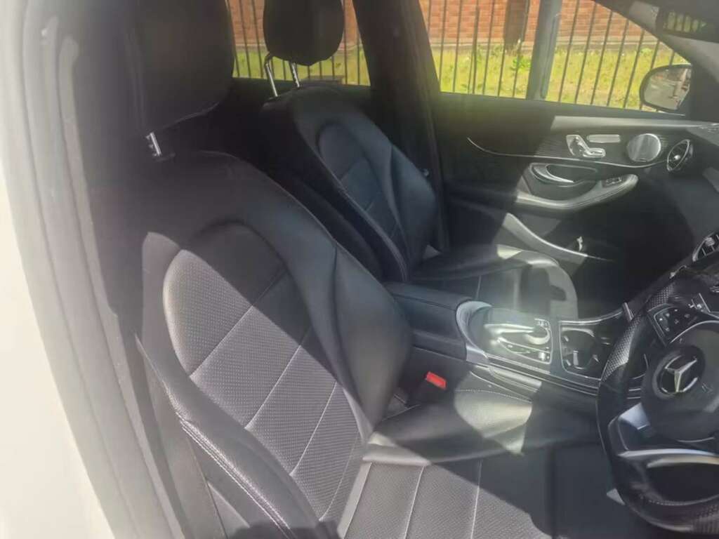 Mercedes-Benz GLC Class 2.1L Glc 220 D 4Matic Sport 168 Bhp Black #4