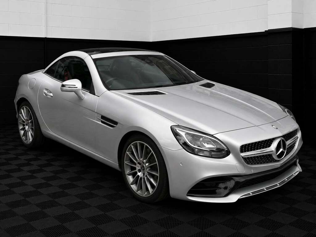 Mercedes-Benz SLC 2.1 Slc 250 D Amg Line Silver