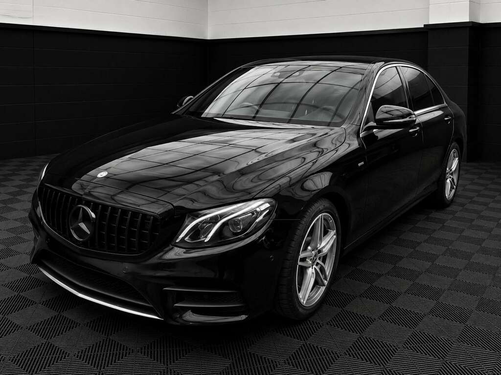 Mercedes-Benz E Class 2.0 E 220 D Amg Line DE18DOG Black #3