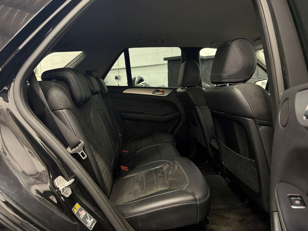 Mercedes-Benz M Class Ml250 Bluetec Amg #9