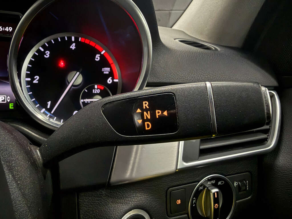 Mercedes-Benz M Class Ml250 Bluetec Amg #22