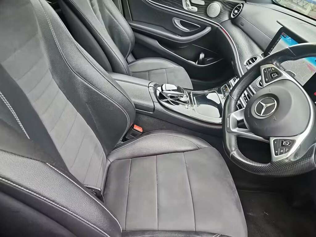 Mercedes-Benz E Class 2.0 E 220 D Amg Line Premium Red #5