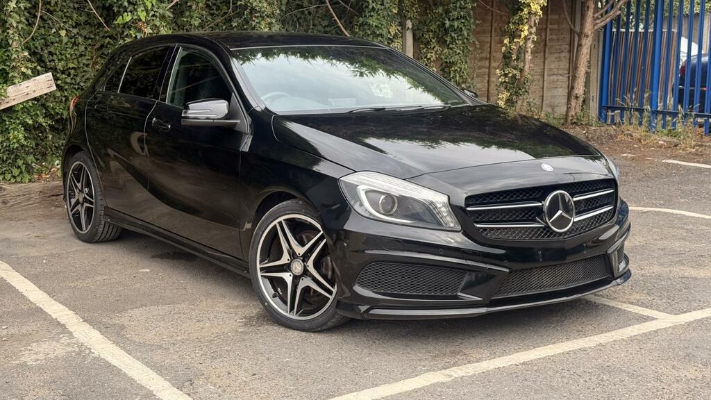 Mercedes-Benz A Class 1.6 A180 Blueefficiency Amg Night Edition 7G-dct E Black